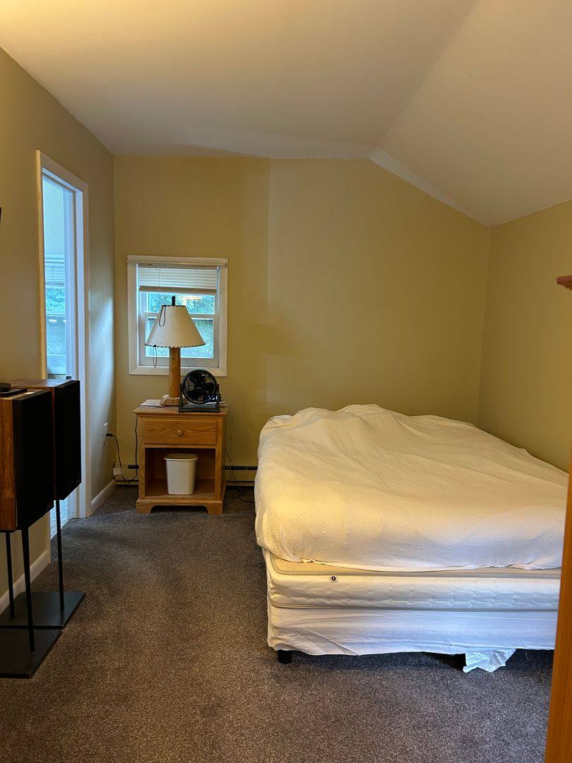 Apartment for rent at 35 Lawrence St, Oswego, NY 13126