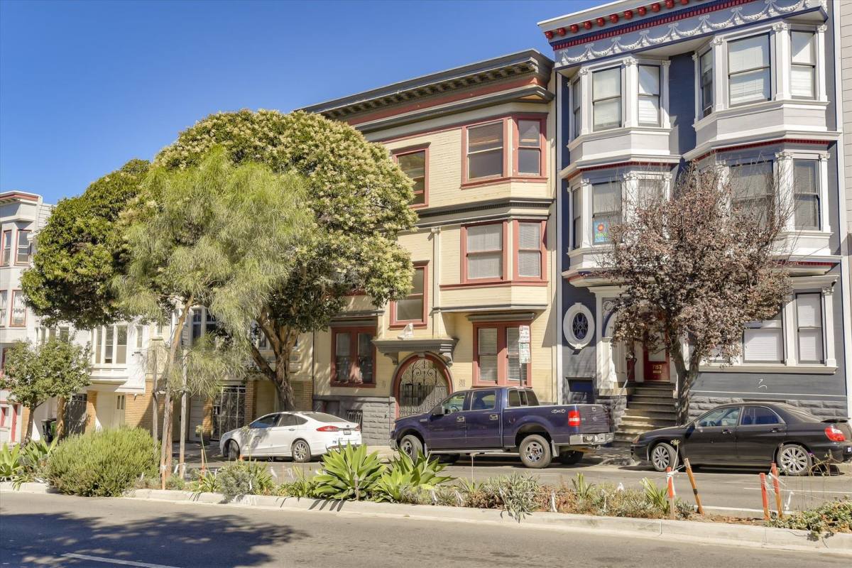 Apartment for rent at 779 - 783 Guerrero St, San Francisco, CA 94110