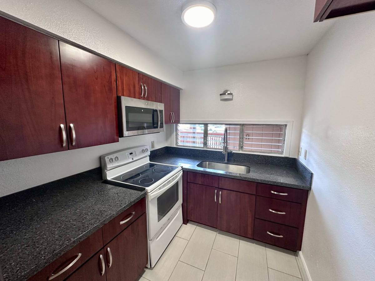 Apartment for rent at 98-615 Kilinoe St, Aiea, HI 96701