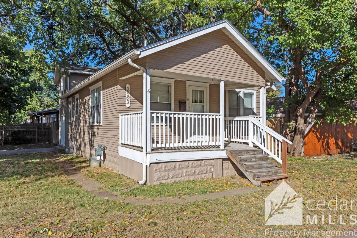 House for rent at 2902 E Lincoln, Wichita, KS 67211