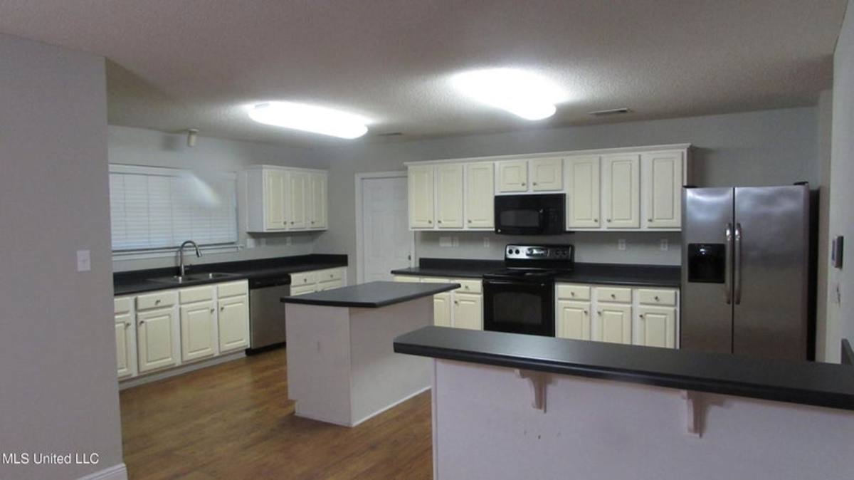 House for rent at 14597 Bruce Cove S, Biloxi, MS 39532