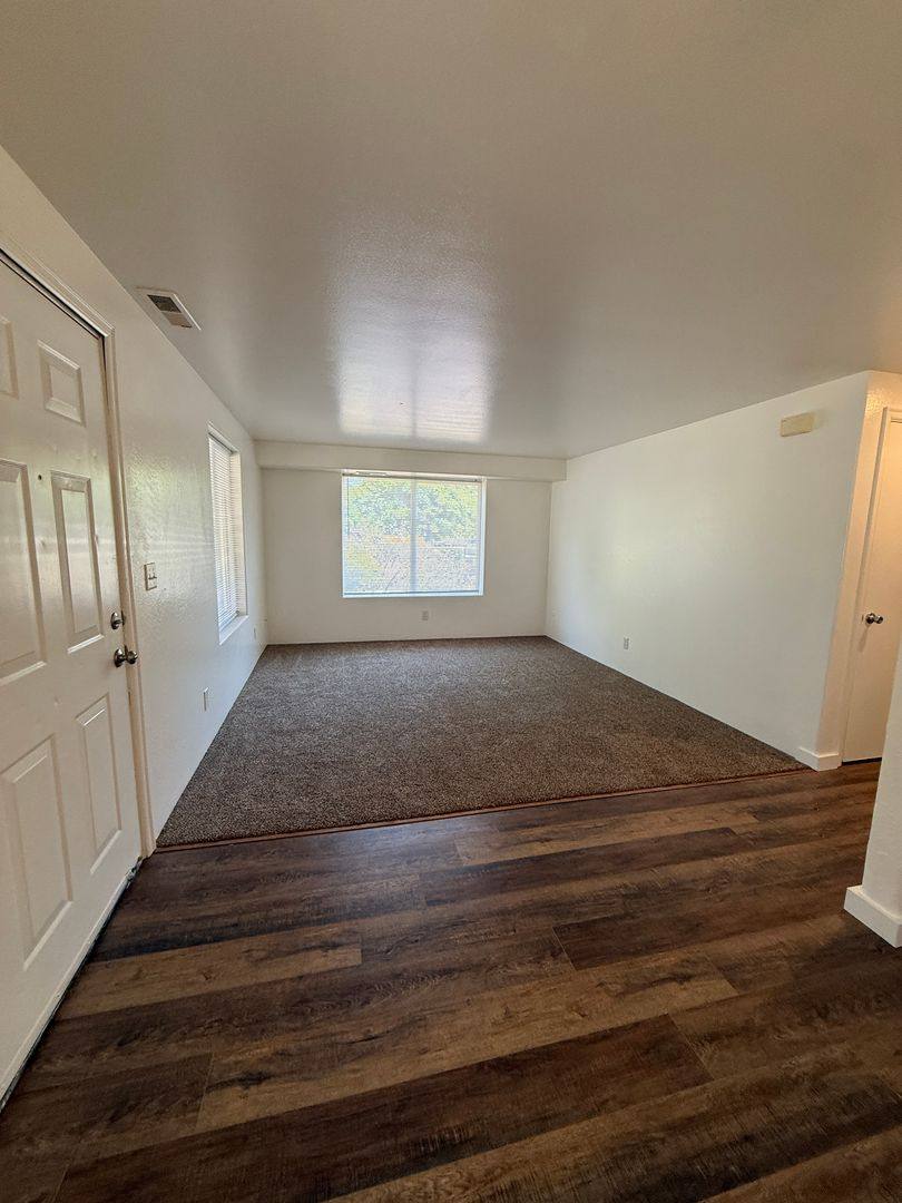 Apartment for rent at 754 N Riverside Ave, Medford, OR 97501