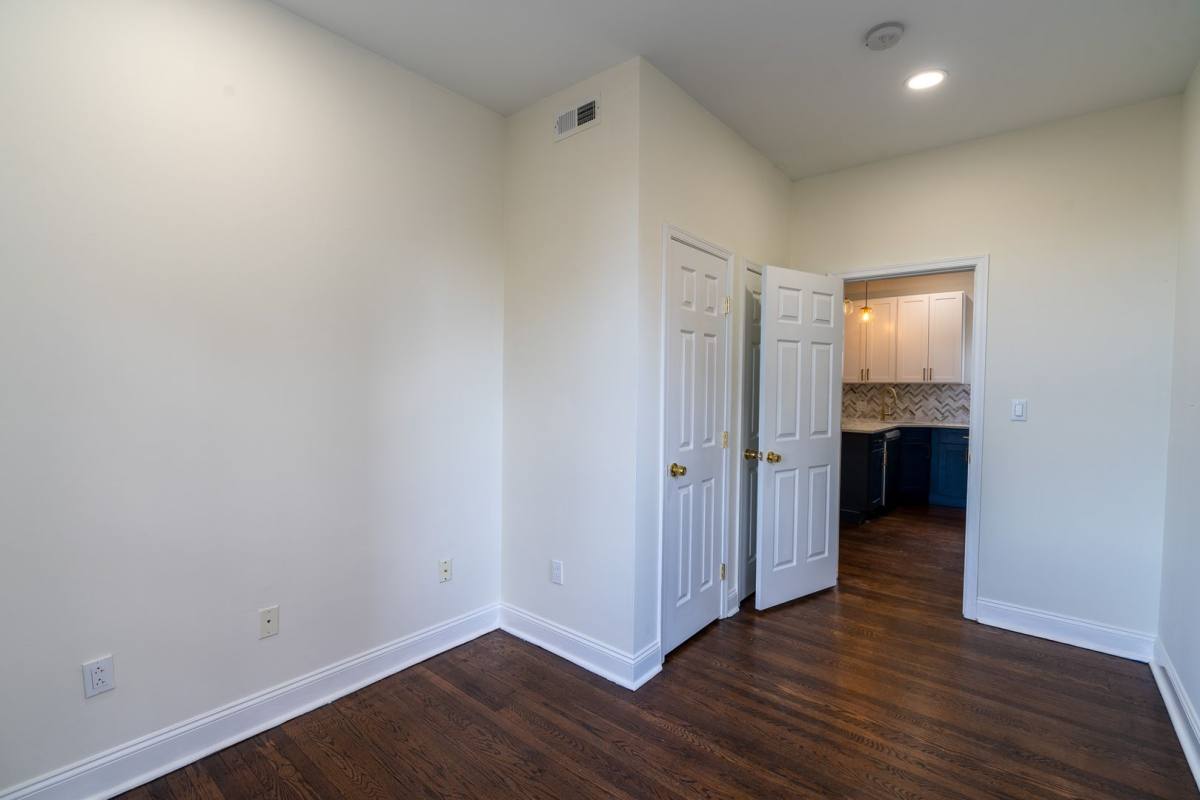Apartment for rent at 641 N 15th St #5, Philadelphia, PA 19130