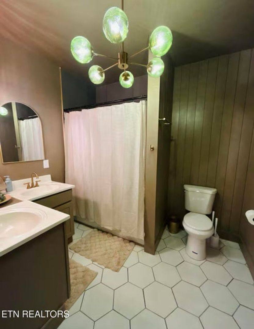 Apartment for rent at 3500 Sevier Ave, Knoxville, TN 37920