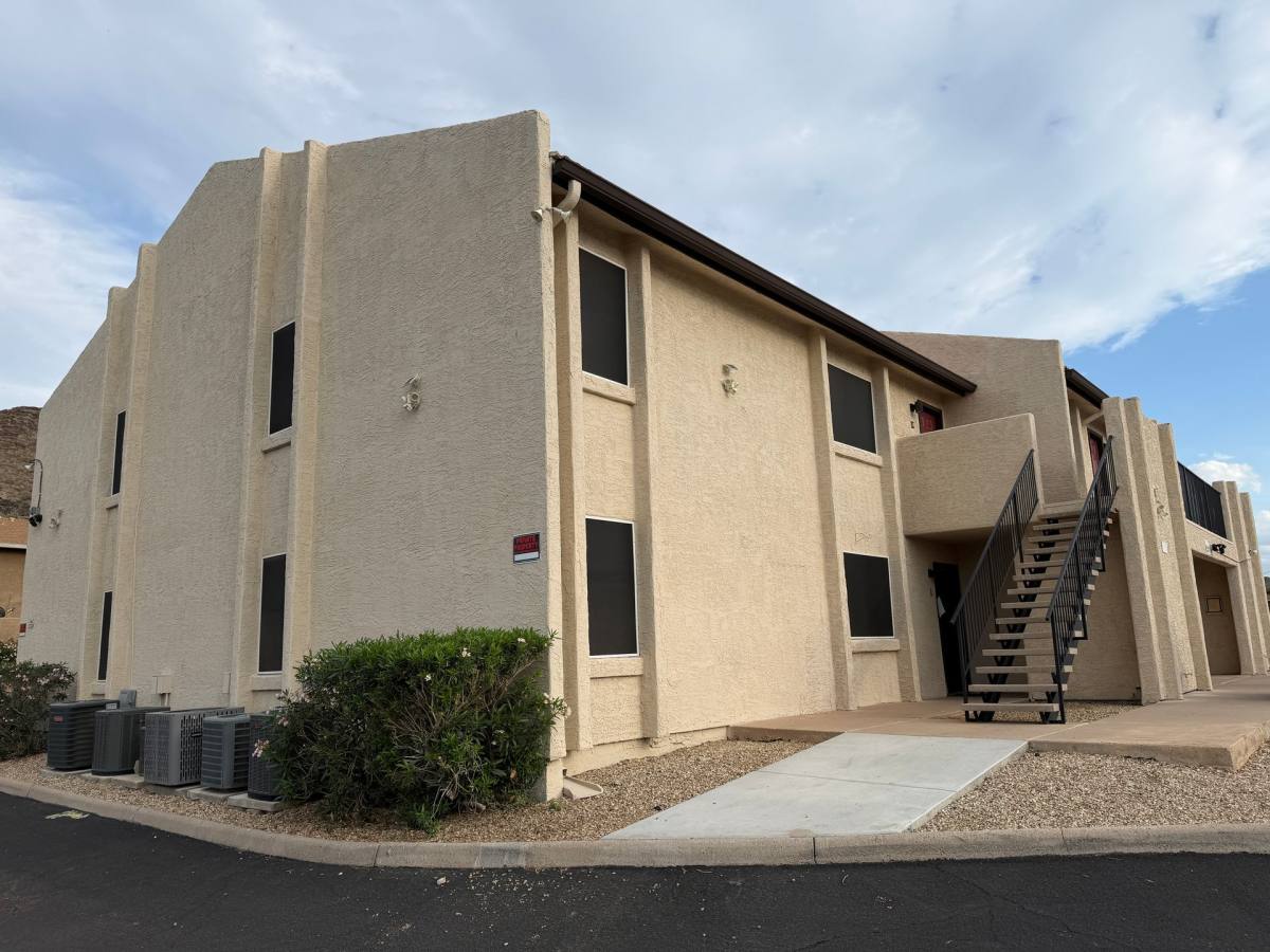 Apartment for rent at 10644 N 15th Way, Phoenix, AZ 85020