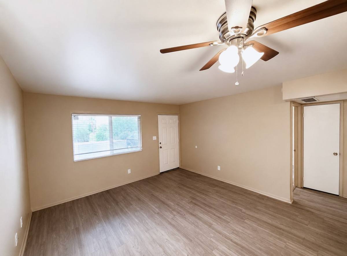 Apartment for rent at 10644 N 15th Way, Phoenix, AZ 85020