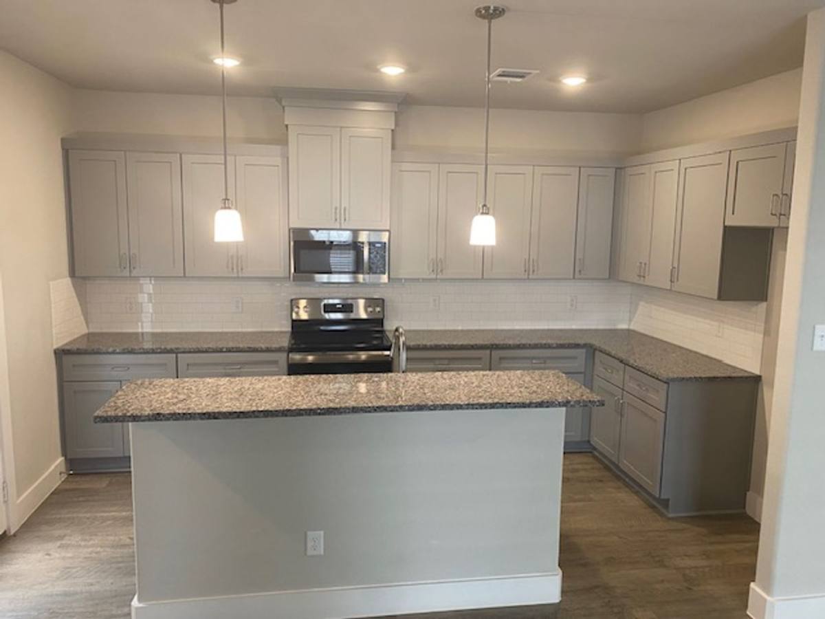 House for rent at 676 The Cottages, Godley, TX 76044