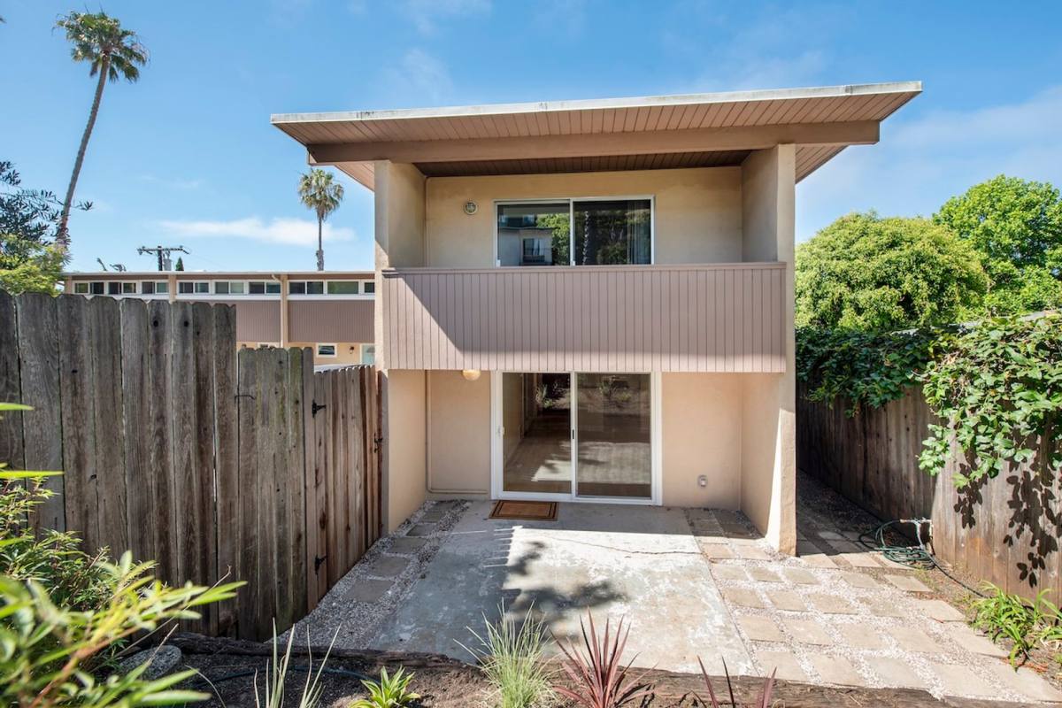 Townhouse for rent at 21 Camino Calma, Santa Barbara, CA 93109