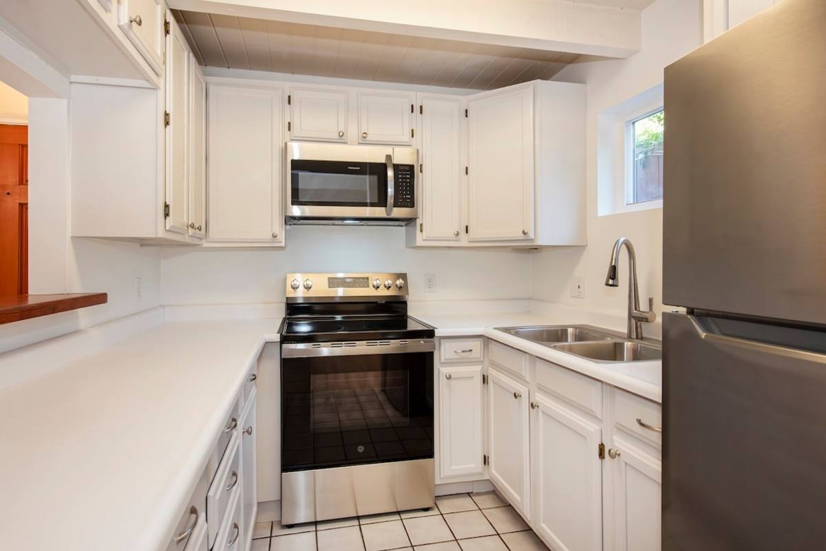 Townhouse for rent at 21 Camino Calma, Santa Barbara, CA 93109