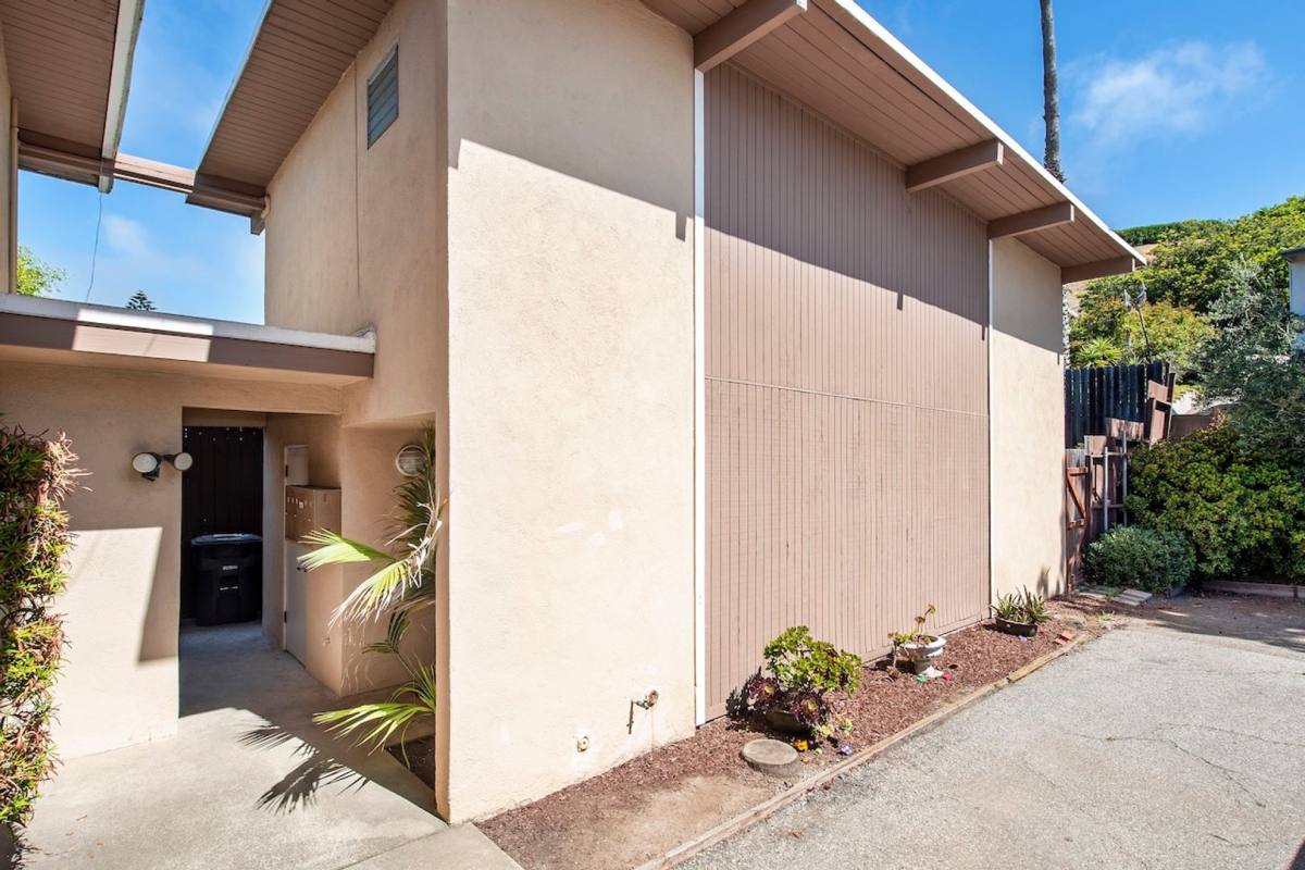 Townhouse for rent at 21 Camino Calma, Santa Barbara, CA 93109