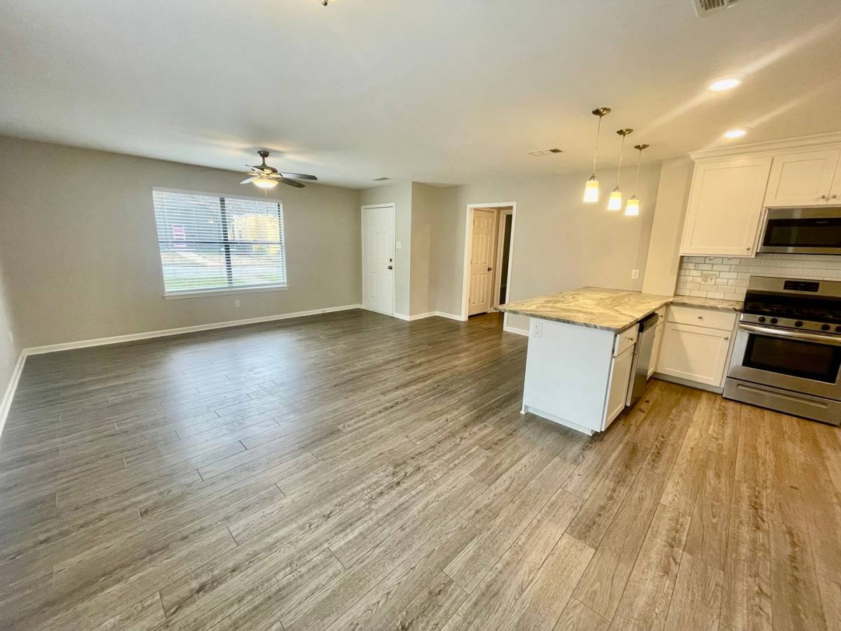 House for rent at 525 S Oak St, Little Rock, AR 72205