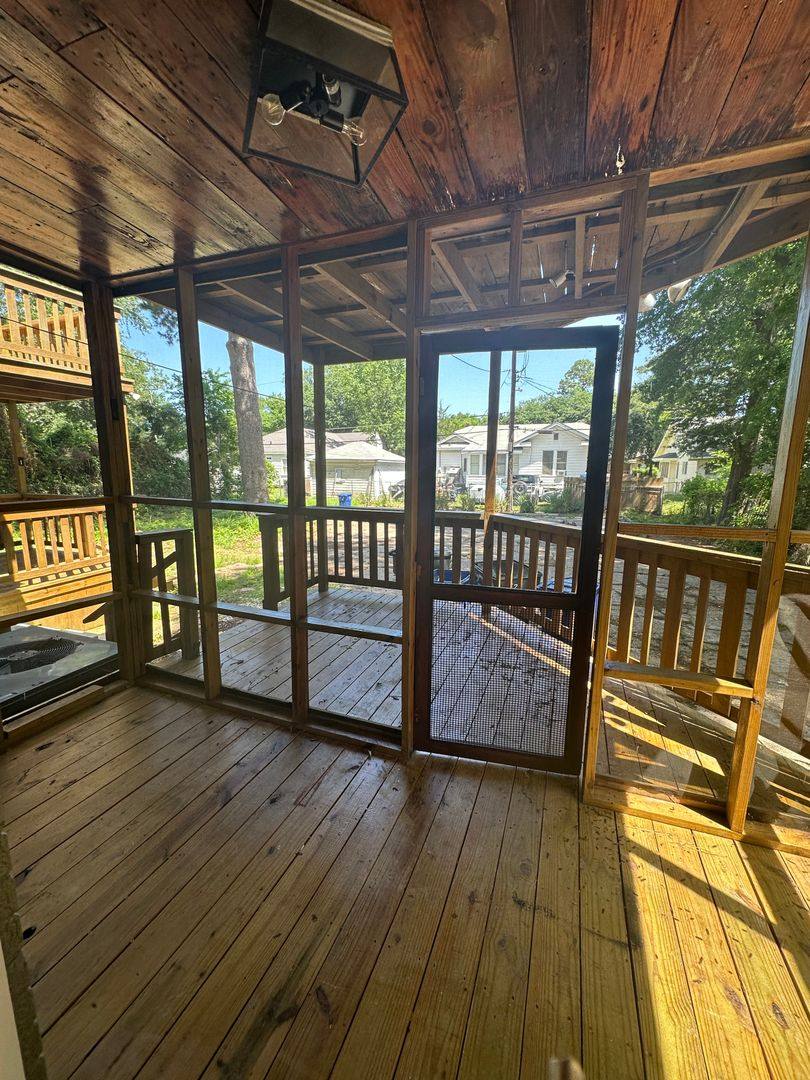 Apartment for rent at 224 Prospect St, Shreveport, LA 71104