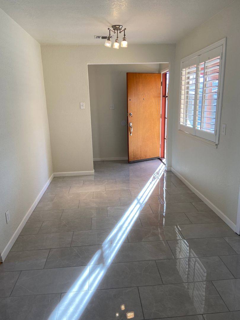 House for rent at 109 McKiernan Dr, Folsom, CA 95630