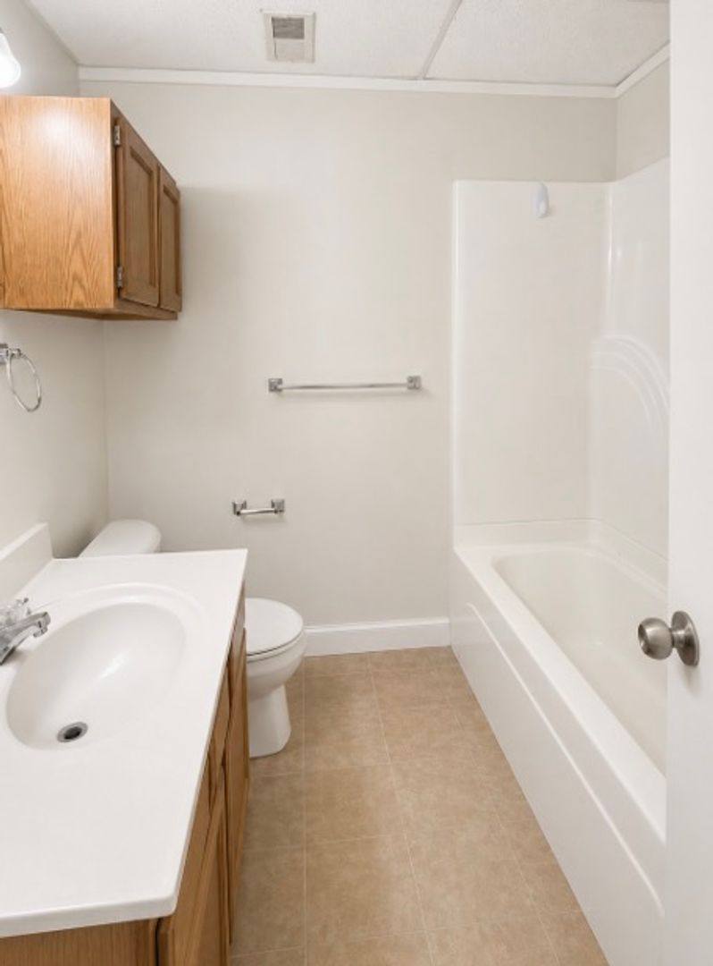Apartment for rent at 11-91 Mountain Commons Rd, Rutland, VT 05701
