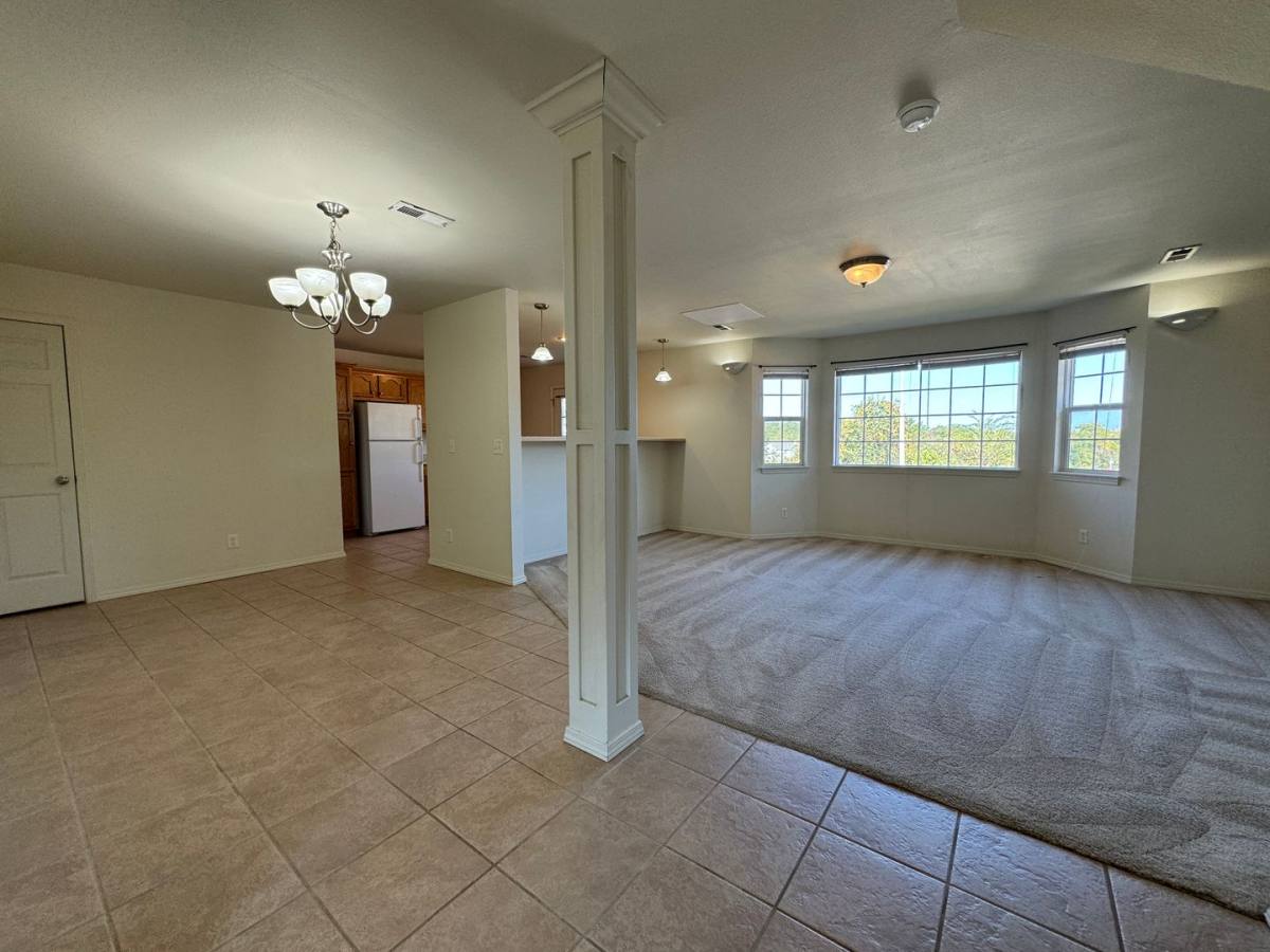 Townhouse for rent at 150 Hickory Ridge, Saint Robert, MO 65584