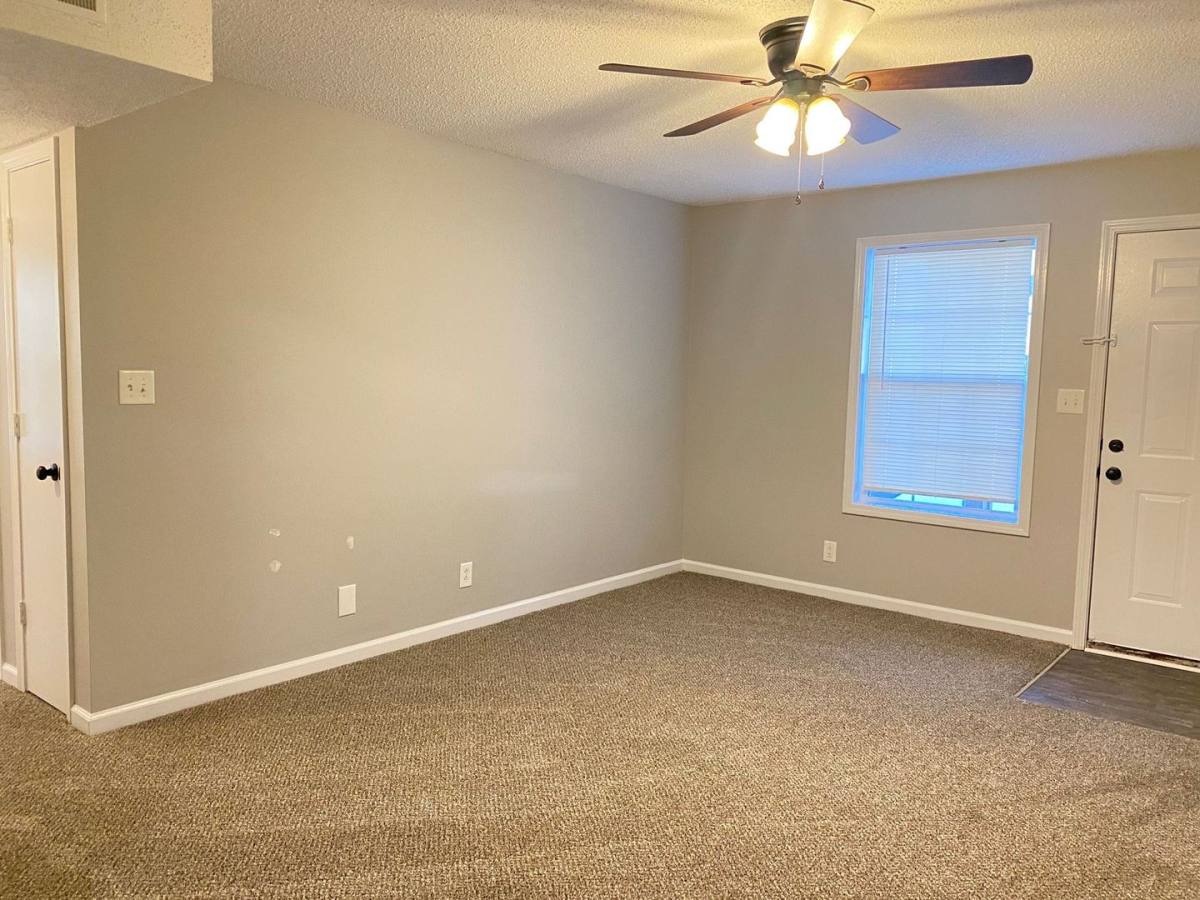 Apartment for rent at 423 Alma Lane, Clarksville, TN 37043