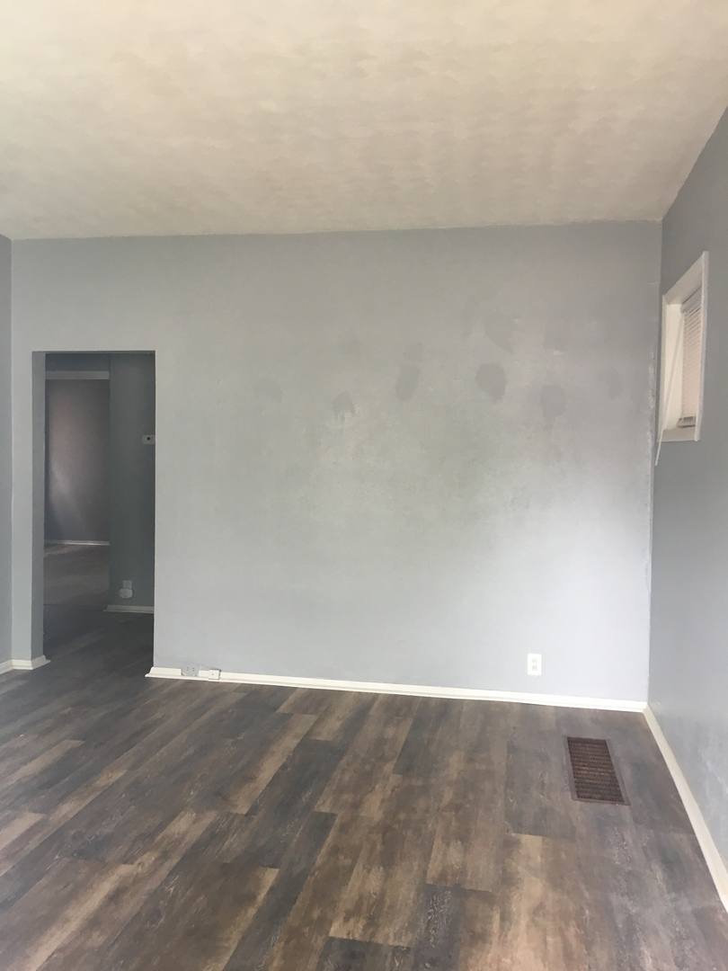 Apartment for rent at 4217 Grand Blvd, Saint Louis, MO 63111