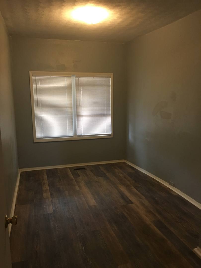 Apartment for rent at 4217 Grand Blvd, Saint Louis, MO 63111