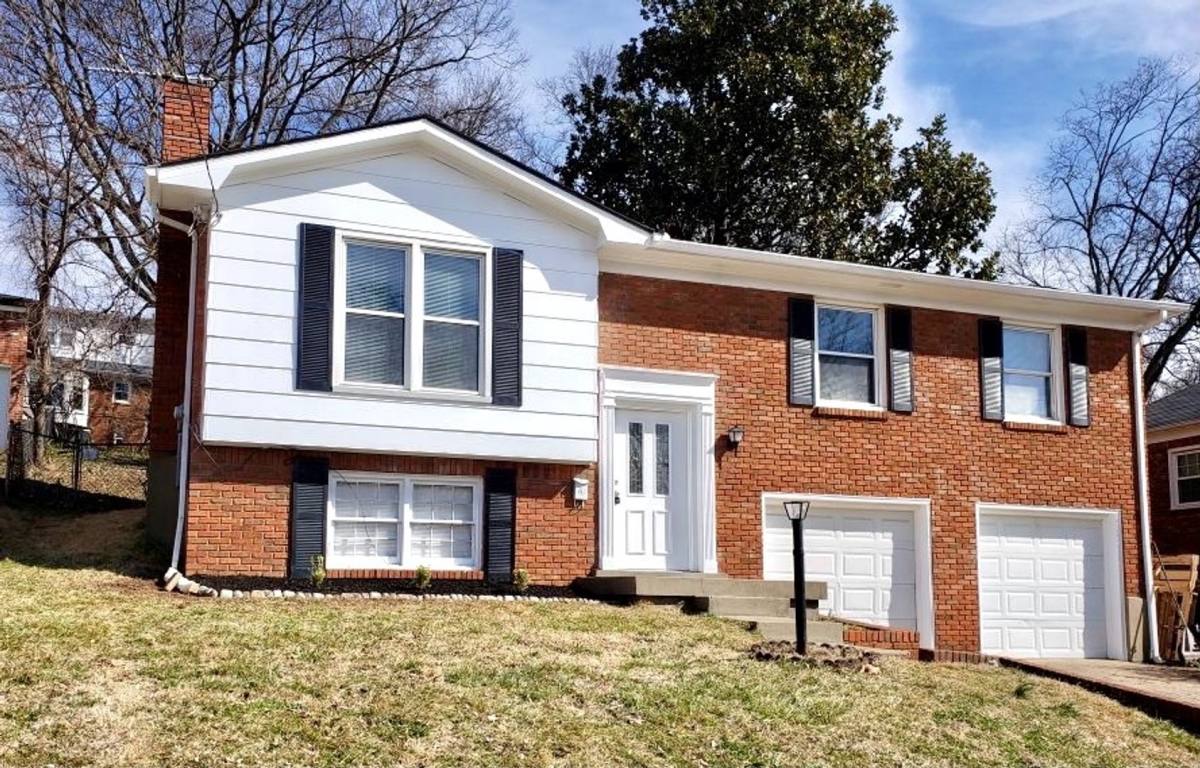 House for rent at 3311 Mid Dale Lane, Louisville, KY 40220
