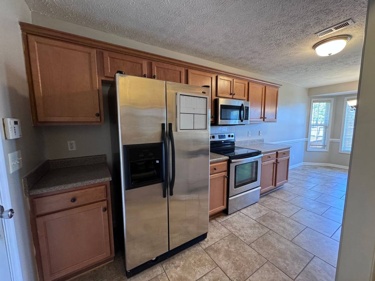 House for rent at 2212 Chasewater Rd, Fayetteville, NC 28306