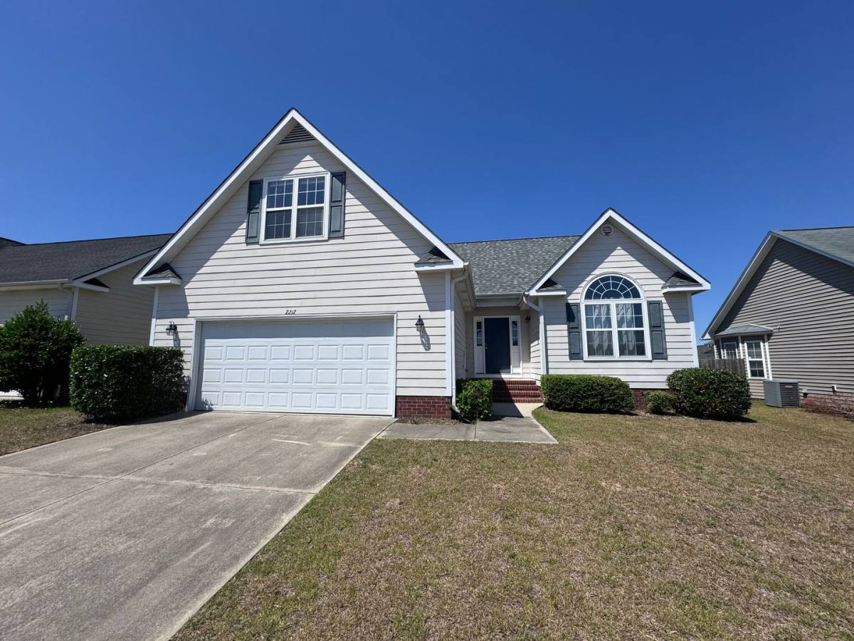 House for rent at 2212 Chasewater Rd, Fayetteville, NC 28306