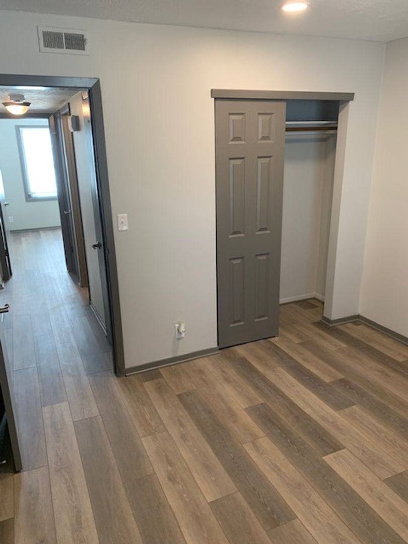 Apartment for rent at 1007 N, Lincoln, NE 68503