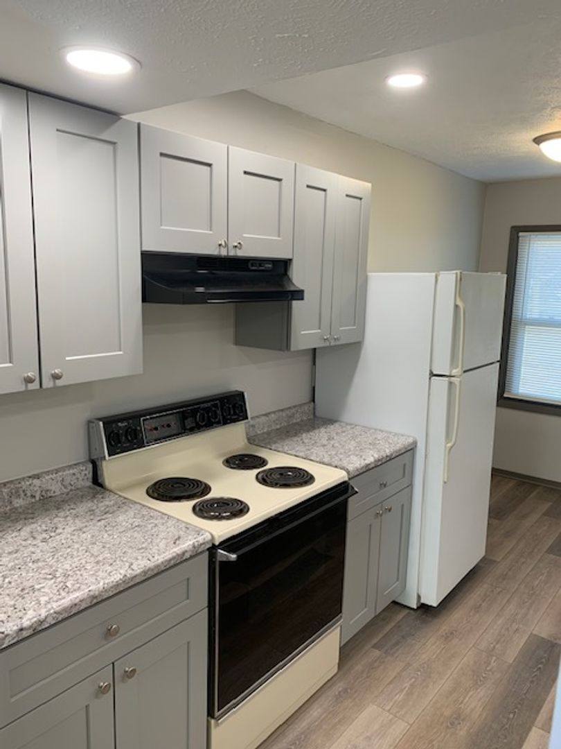 Apartment for rent at 1007 N, Lincoln, NE 68503