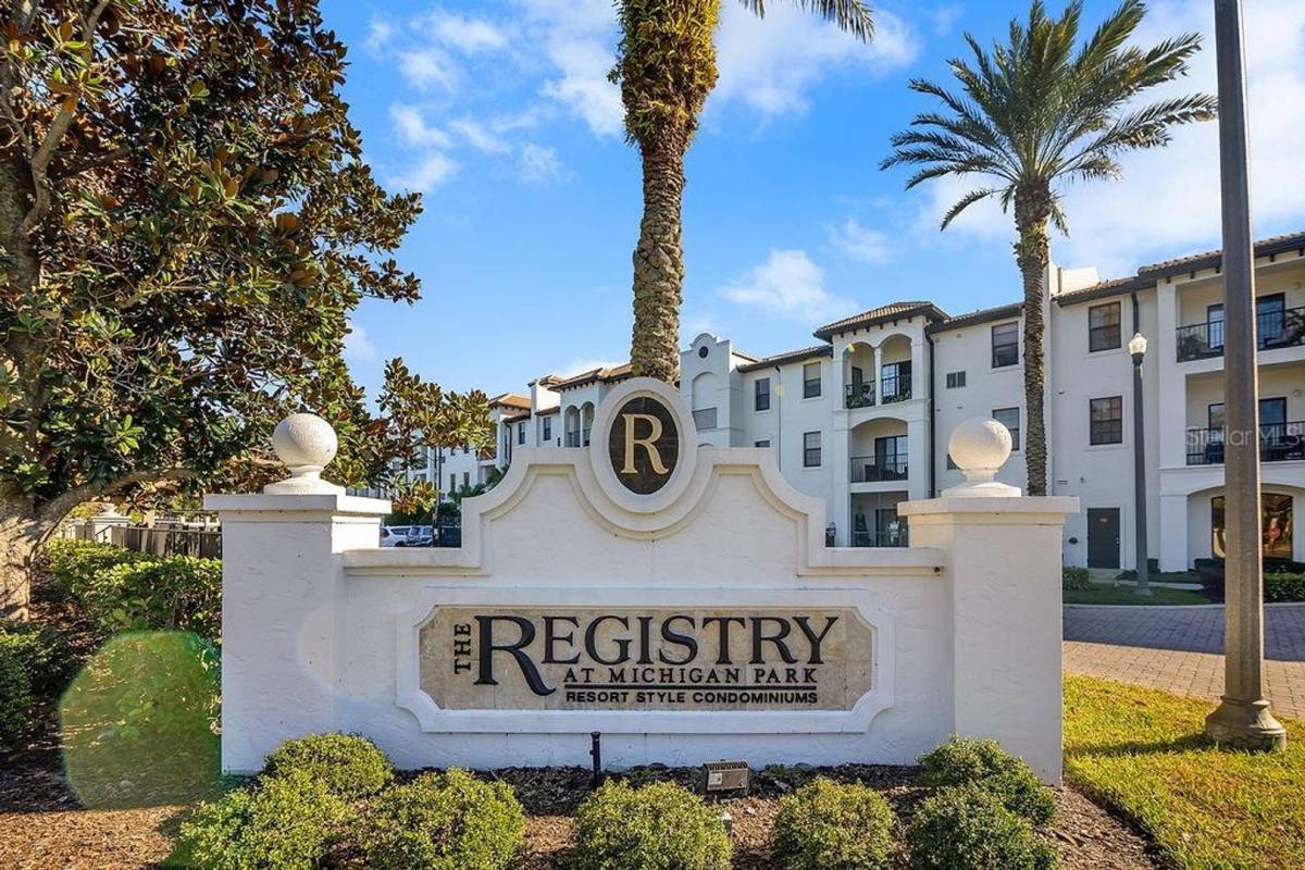 Condo for rent at 5550 E Michigan St, Orlando, FL 32822