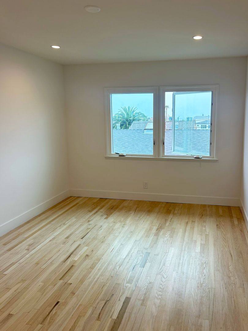 Apartment for rent at 121-131 8th St, Hermosa Beach, CA 90254