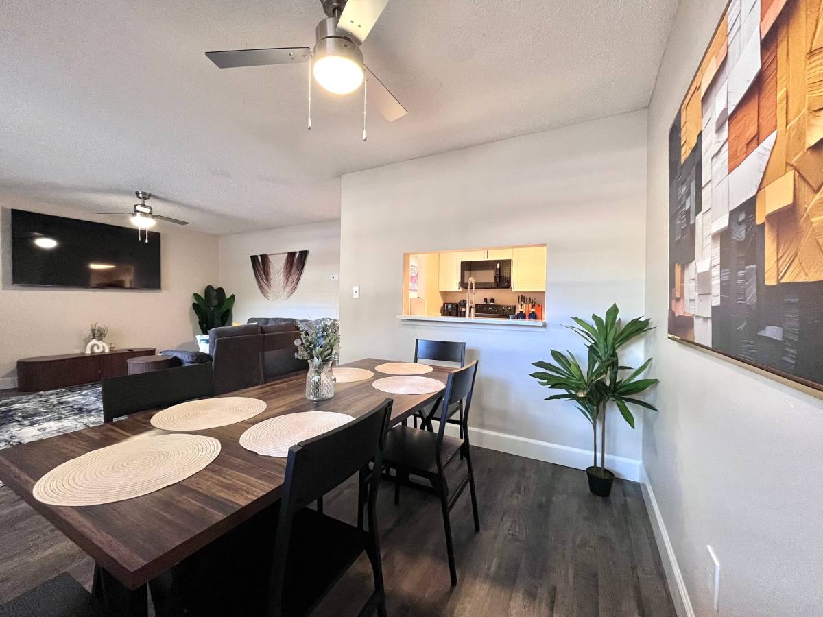 Apartment for rent at 4216 S Manhattan Ave, Tampa, FL 33611