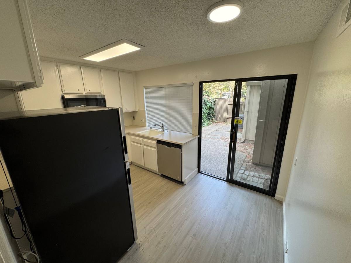 House for rent at 100 Hartnell Place, Sacramento, CA 95825