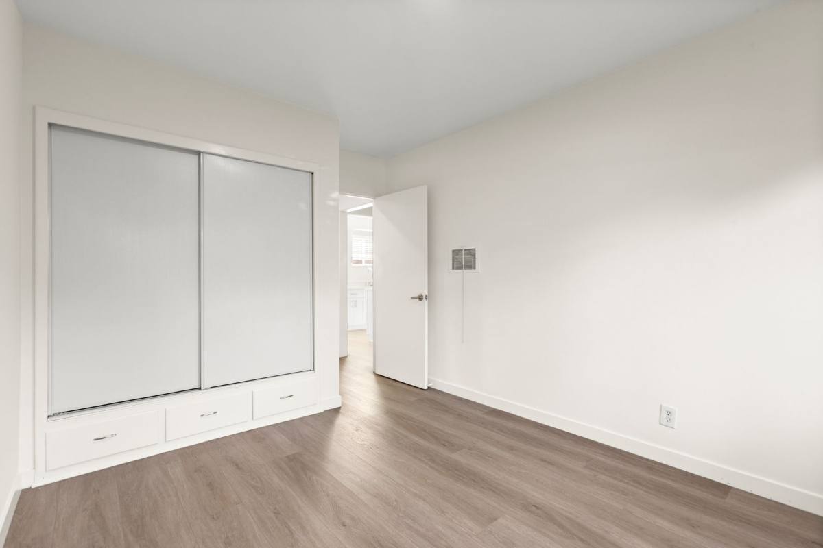 Apartment for rent at 2648 23rd St, Santa Monica, CA 90405