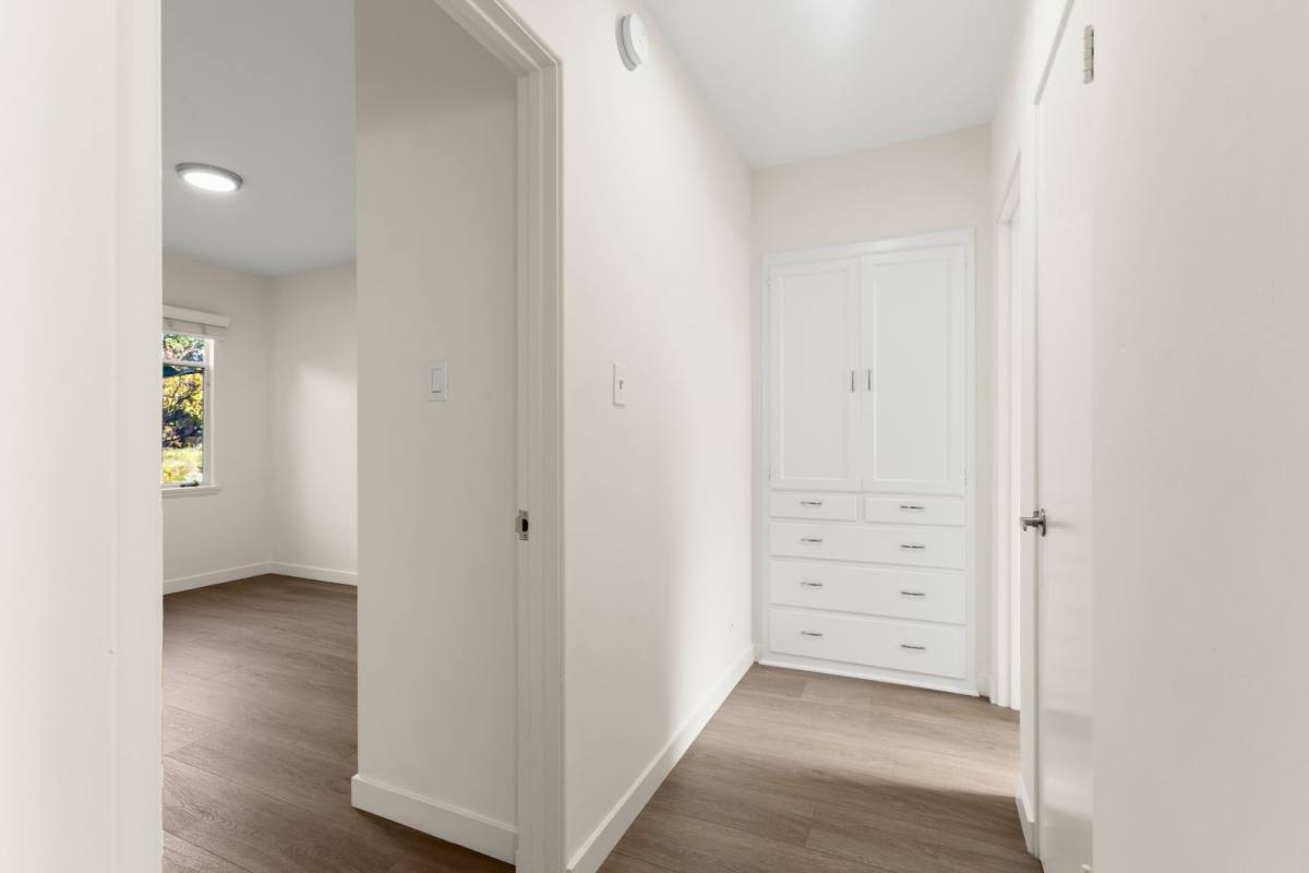 Apartment for rent at 2648 23rd St, Santa Monica, CA 90405