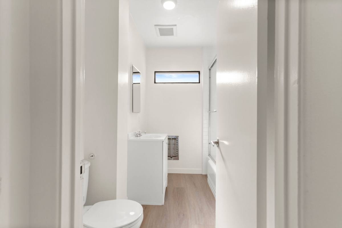 Apartment for rent at 2648 23rd St, Santa Monica, CA 90405