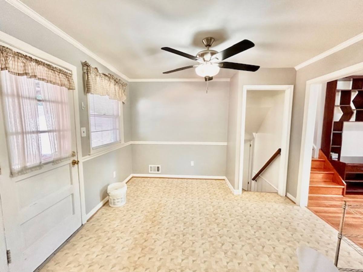 House for rent at 1010 Kennon Court, Rockville, MD 20851