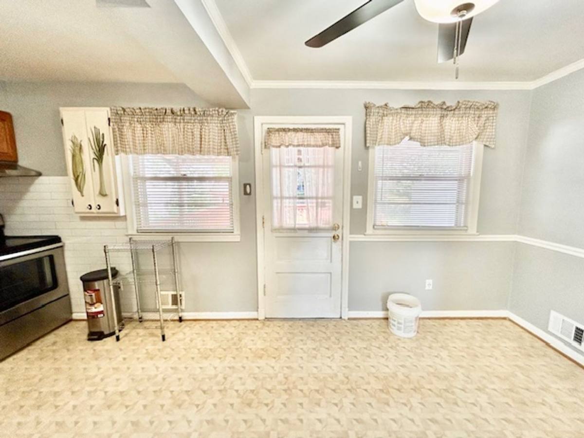 House for rent at 1010 Kennon Court, Rockville, MD 20851