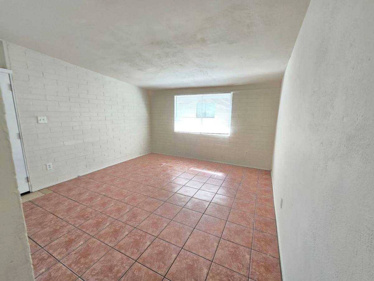 Apartment for rent at 6637 E Cheery Lynn Rd, Scottsdale, AZ 85251