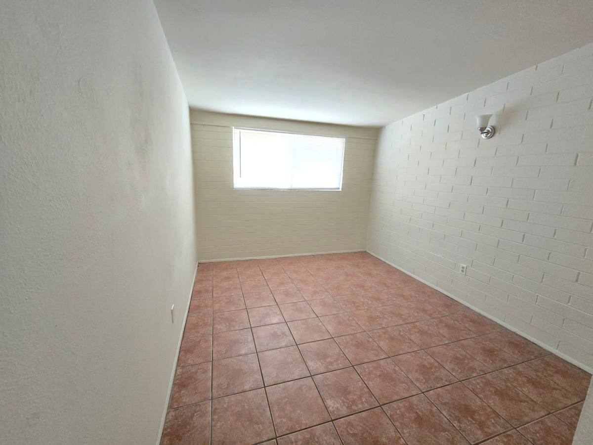 Apartment for rent at 6637 E Cheery Lynn Rd, Scottsdale, AZ 85251