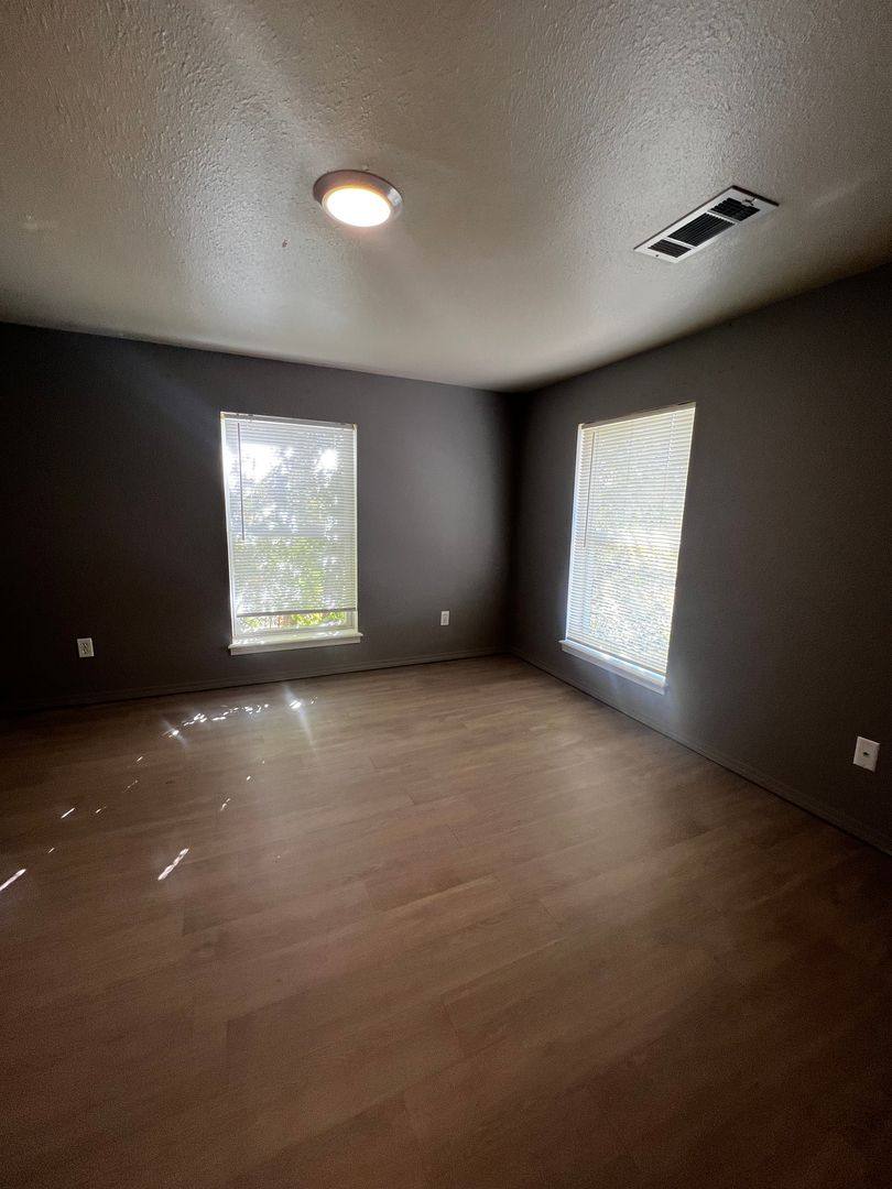 Apartment for rent at 909 N 41STSTREET, Fort Smith, AR 72901