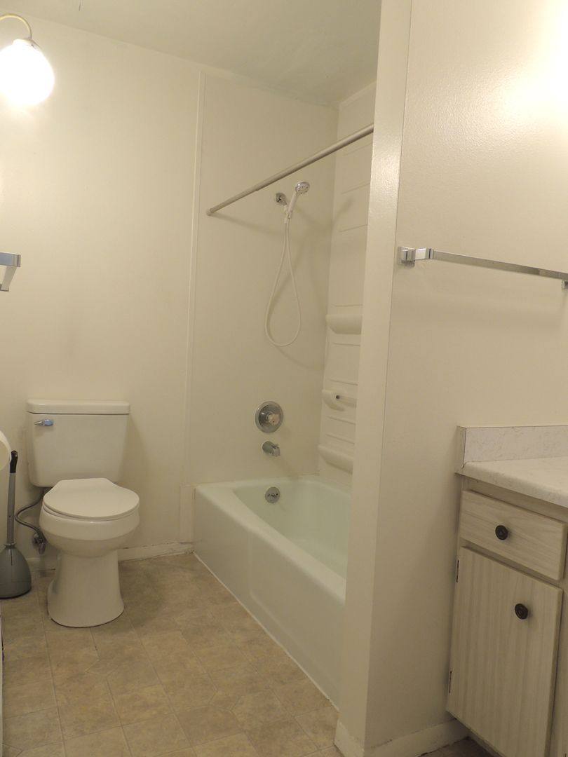 Apartment for rent at 580 Book Cliff Ave, Grand Junction, CO 81501