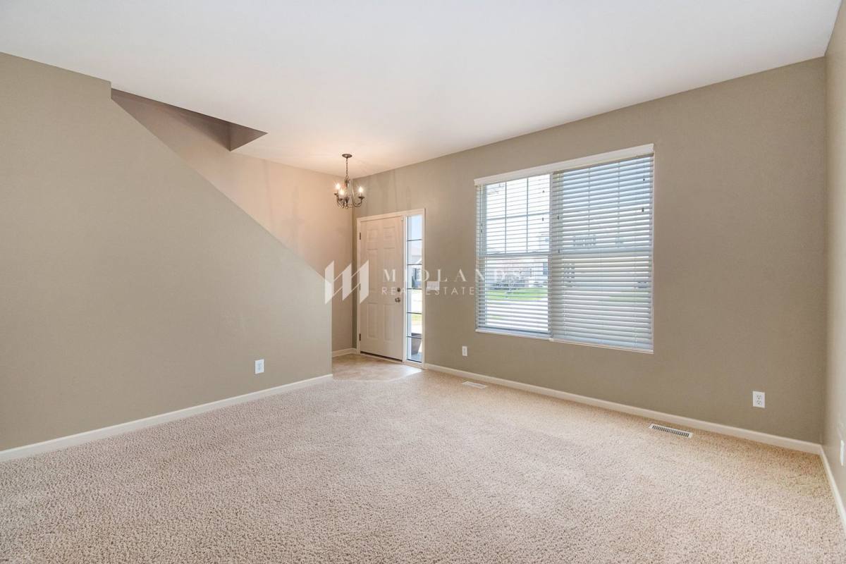 House for rent at 8717 S 67th St, Papillion, NE 68133