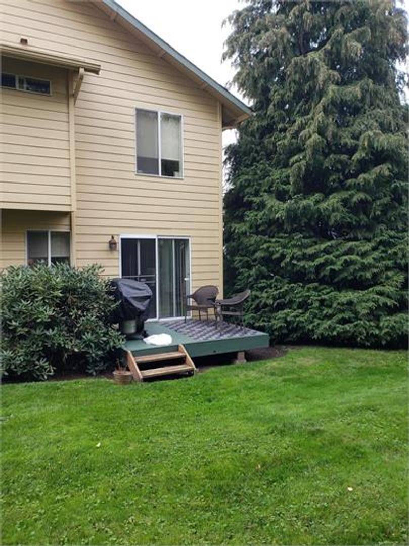 Apartment for rent at 2114 & 2116 Michigan St, Bellingham, WA 98229