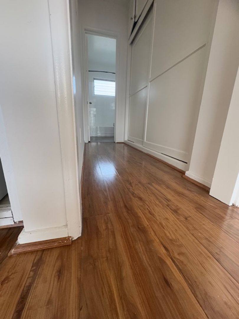 Apartment for rent at 1832 Garfield Place, Los Angeles, CA 90028