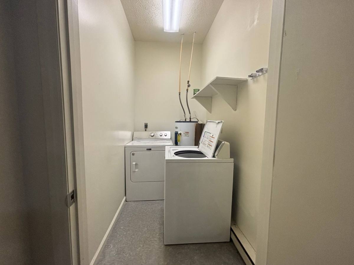 Apartment for rent at 5604 Thornspring Church Rd, Dublin, VA 24084