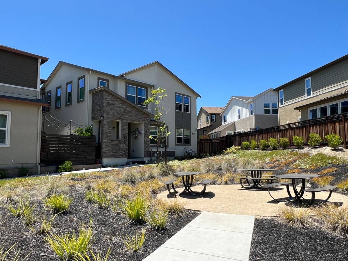 House for rent at 7404 Mount Veeder Rd, Dublin, CA 94568