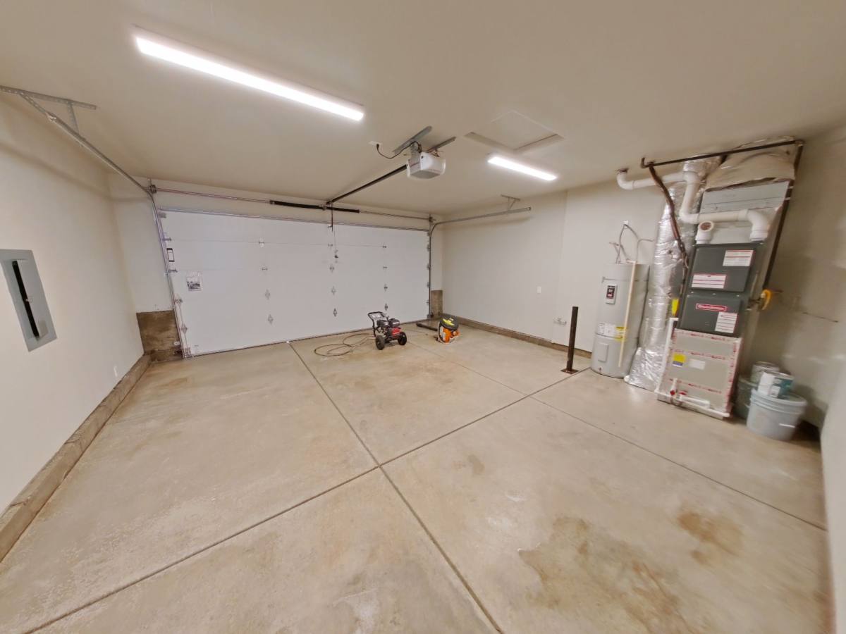 Apartment for rent at 103 105 N, Creswell, OR 97426