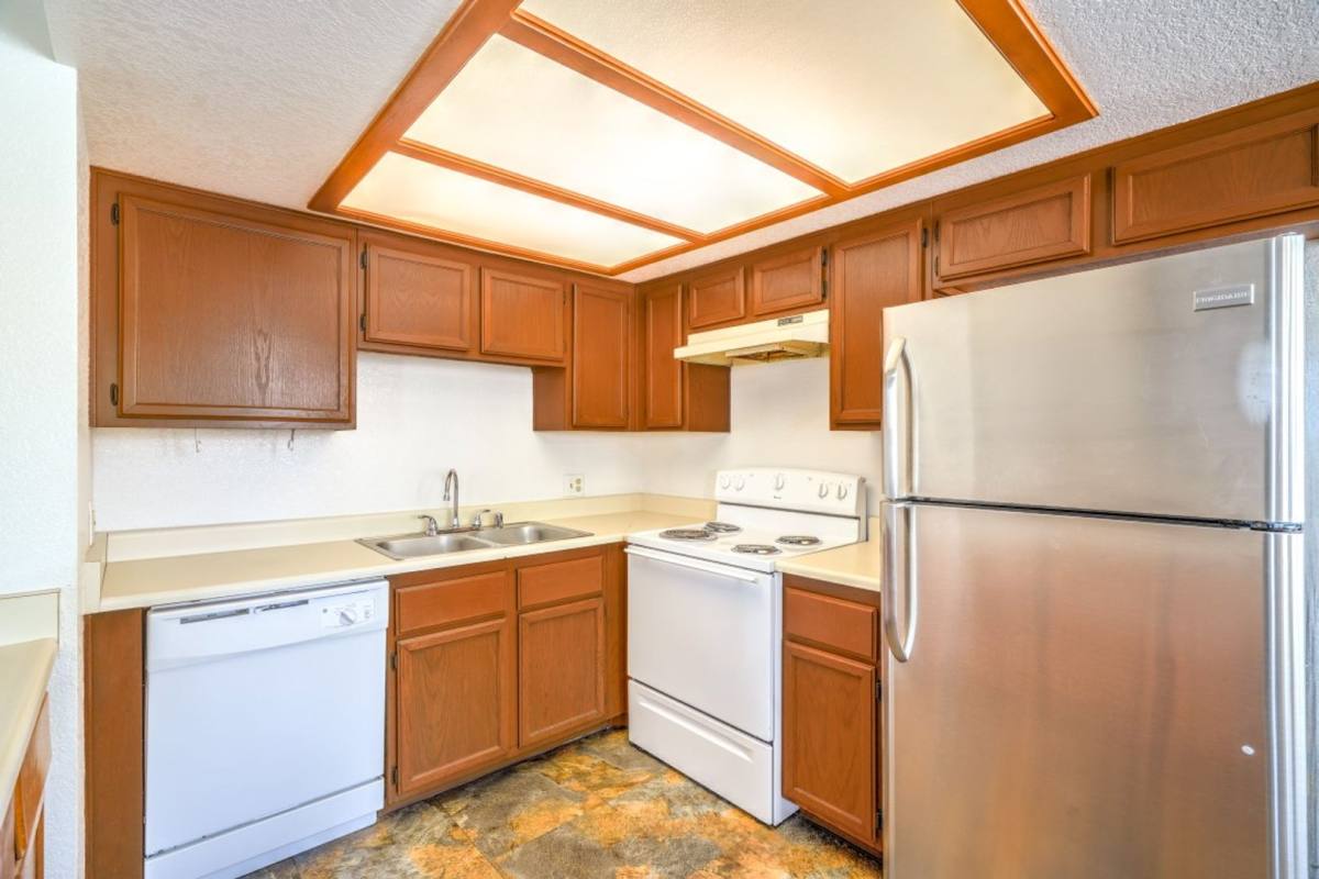 Condo for rent at 1333 Pinto Rock Lane, Las Vegas, NV 89128