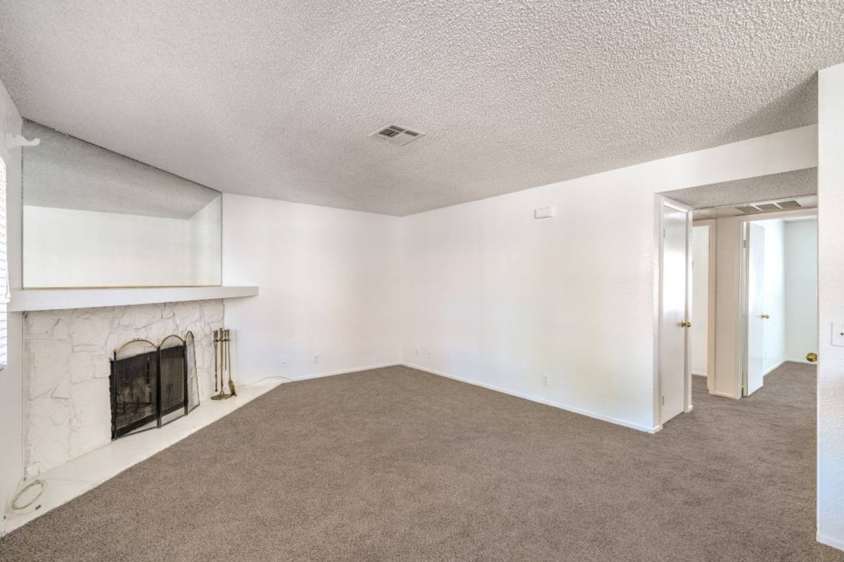 Condo for rent at 1333 Pinto Rock Lane, Las Vegas, NV 89128