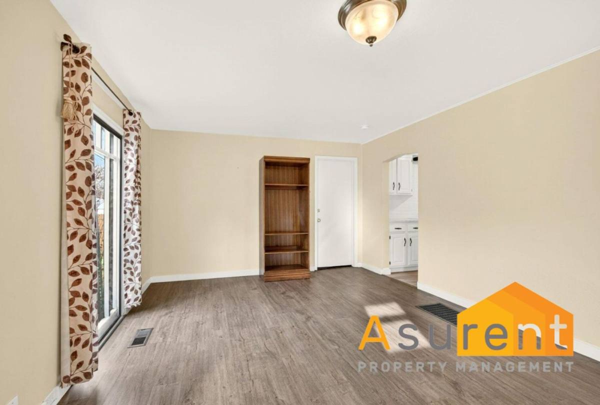 Townhouse for rent at 270 Morton, Ashland, OR 97520