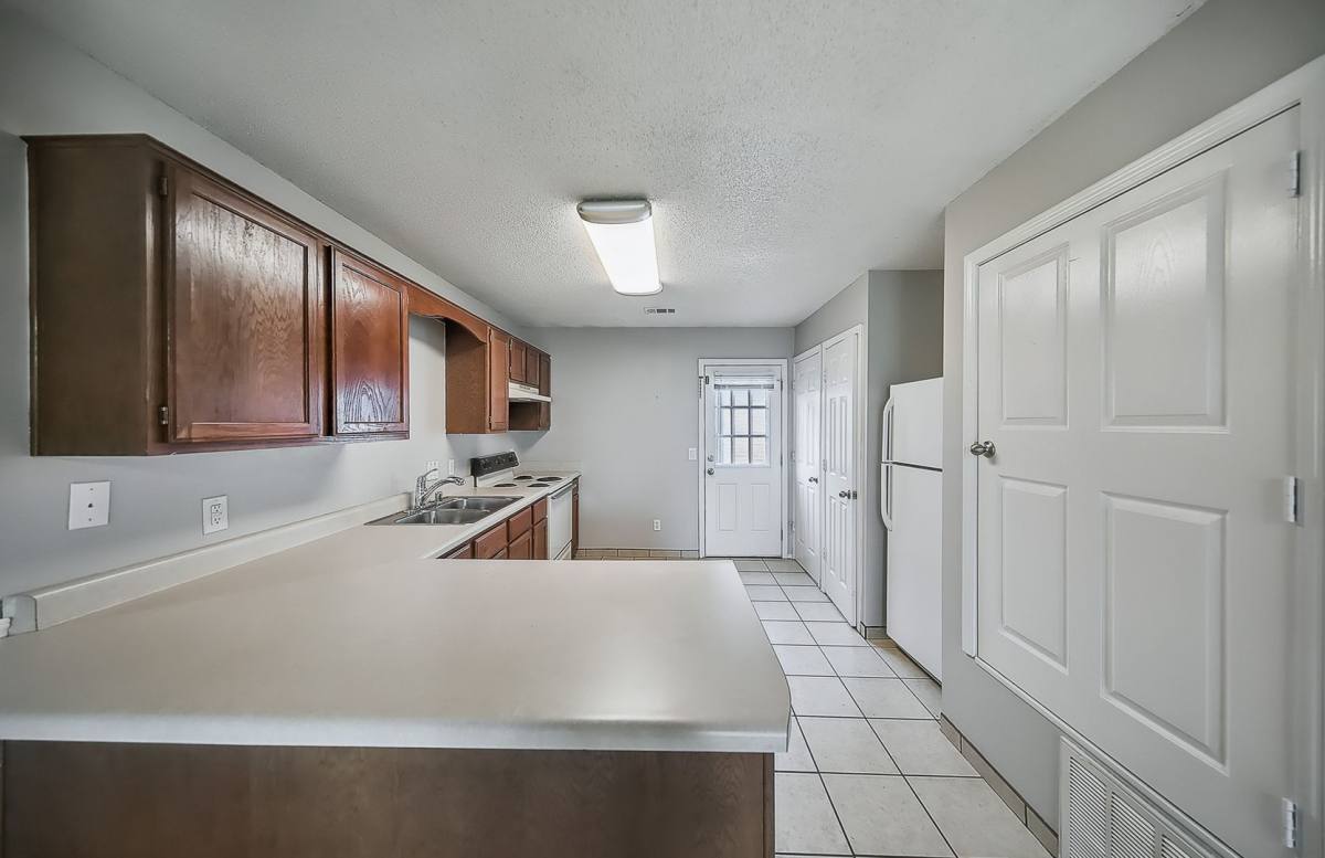 House for rent at 102 NW Park St, Bentonville, AR 72712